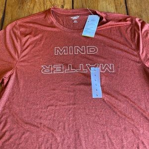 Short sleeve active wear